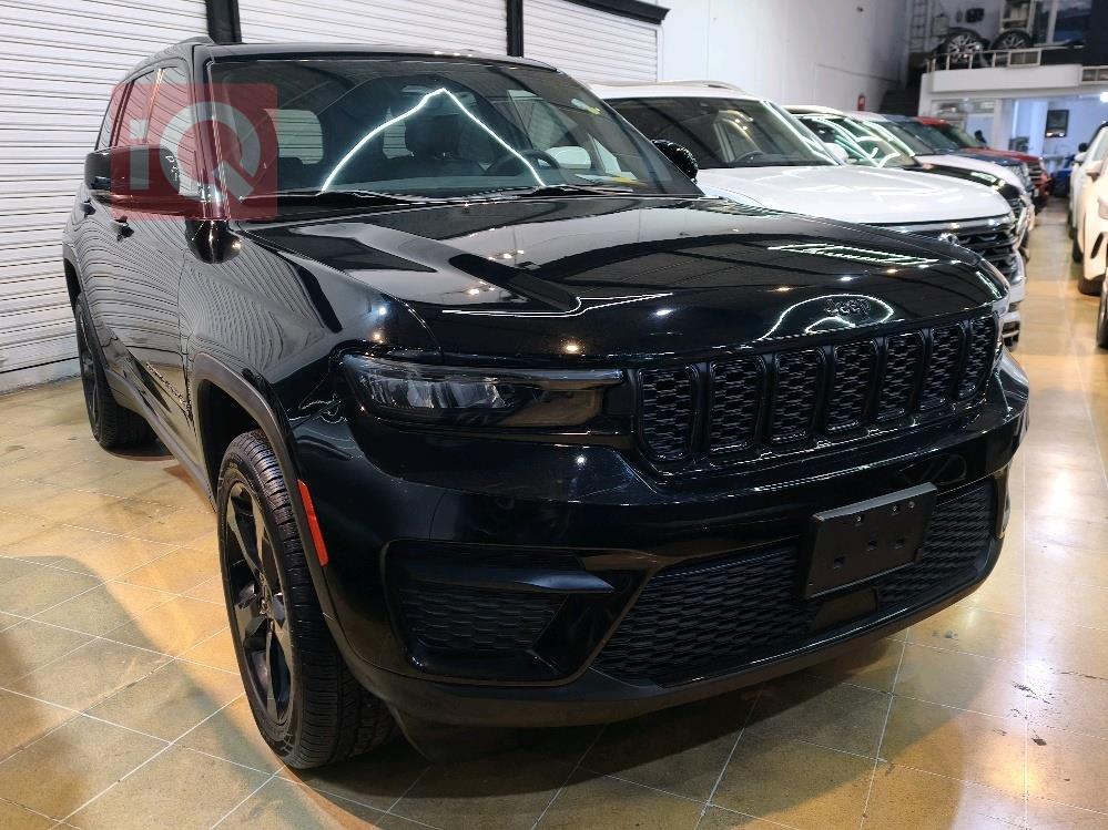 جيب جراند شيروكي